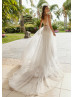 Ivory Embroidered Lace Sexy Wedding Dress With Tulle Train